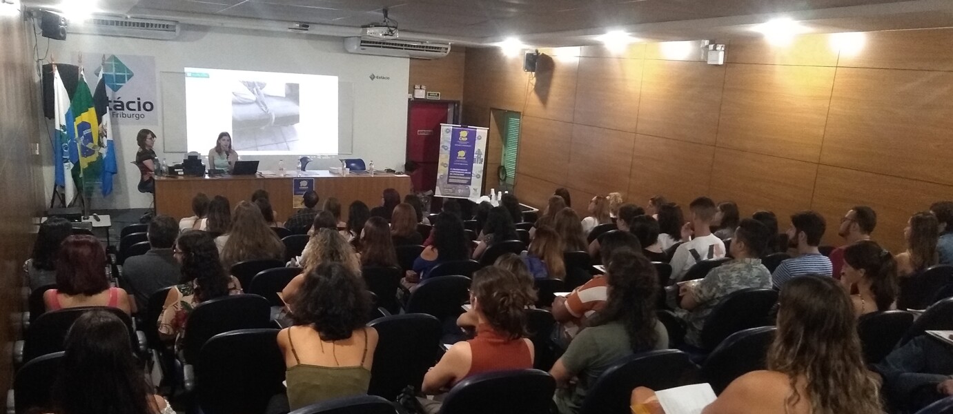 pre-congresso-de-nova-friburgo-vota-34-propostas-e-elege-10-delegadas-os-para-o-corep