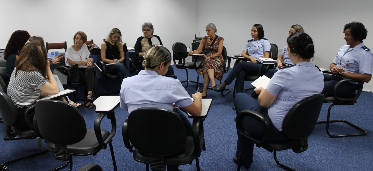 roda-de-conversa-sobre-psicologia-da-aviacao-ocorre-no-crp-rj